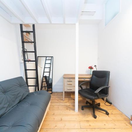Pass The Keys Rustic And Quirky Flat In Charming Charlton Village Londres Extérieur photo