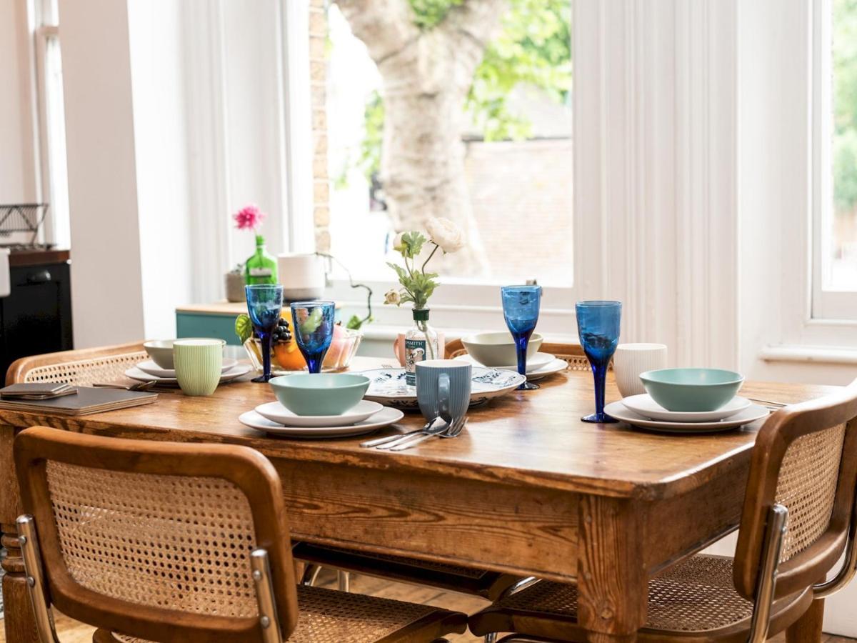 Pass The Keys Rustic And Quirky Flat In Charming Charlton Village Londres Extérieur photo