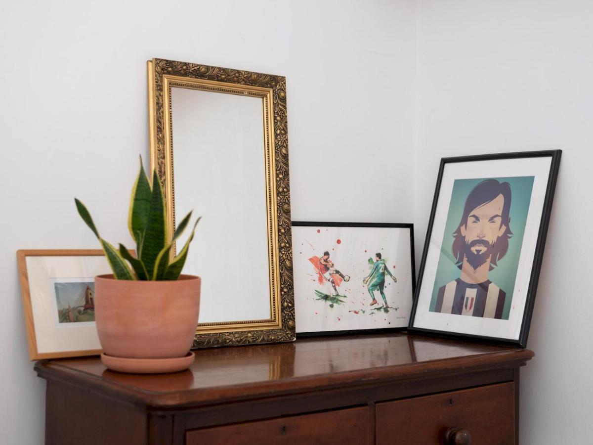 Pass The Keys Rustic And Quirky Flat In Charming Charlton Village Londres Extérieur photo